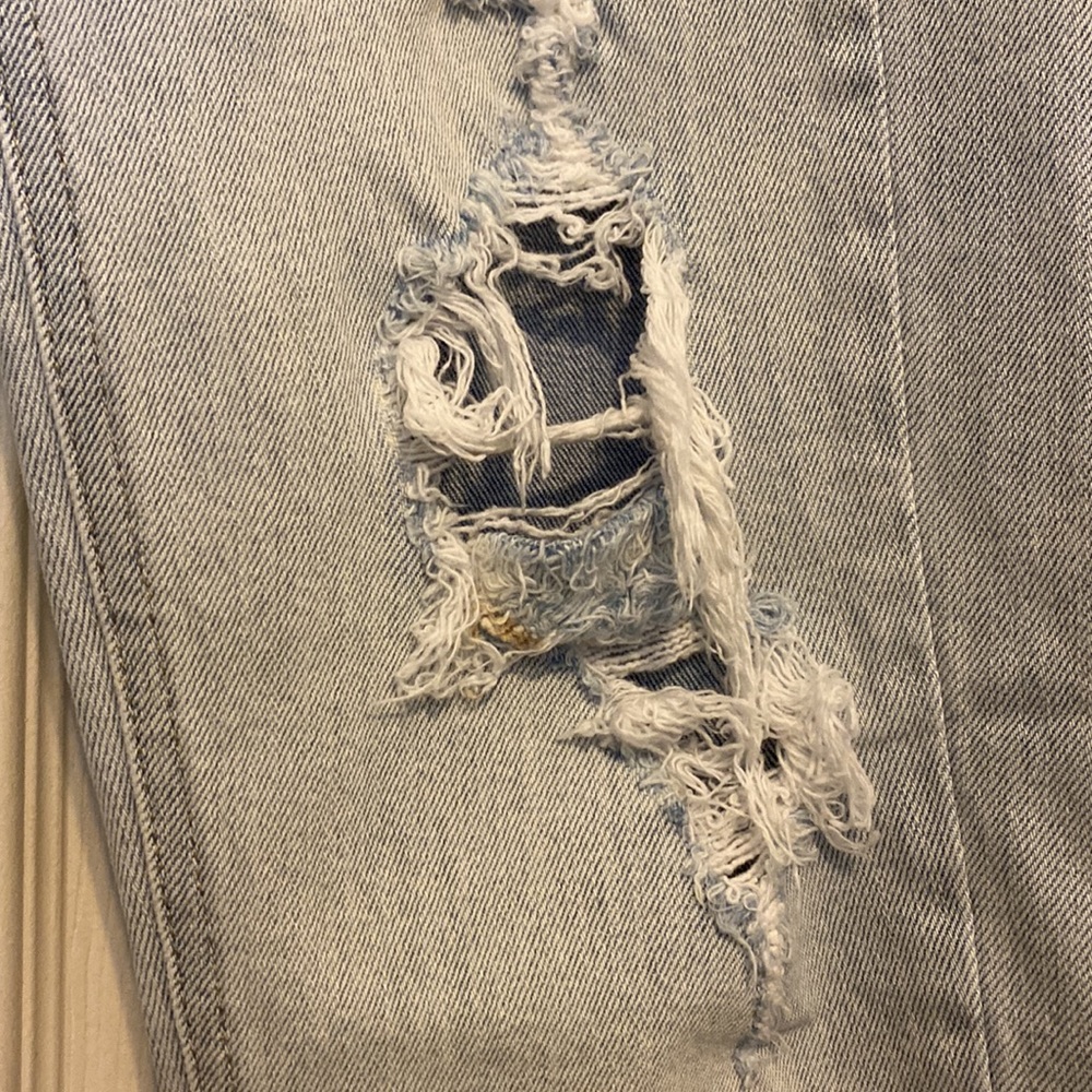 High Rise Mom Jeans - Picture 3 of 5